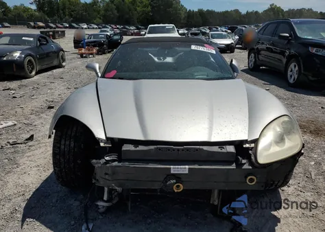 2006 Chevrolet Corvette из США, поврежденный, VIN 1G1YY36U265102492